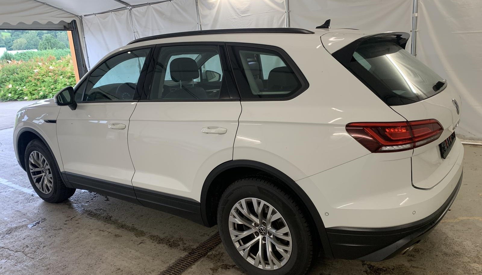 Volkswagen Touareg 4Motion 8