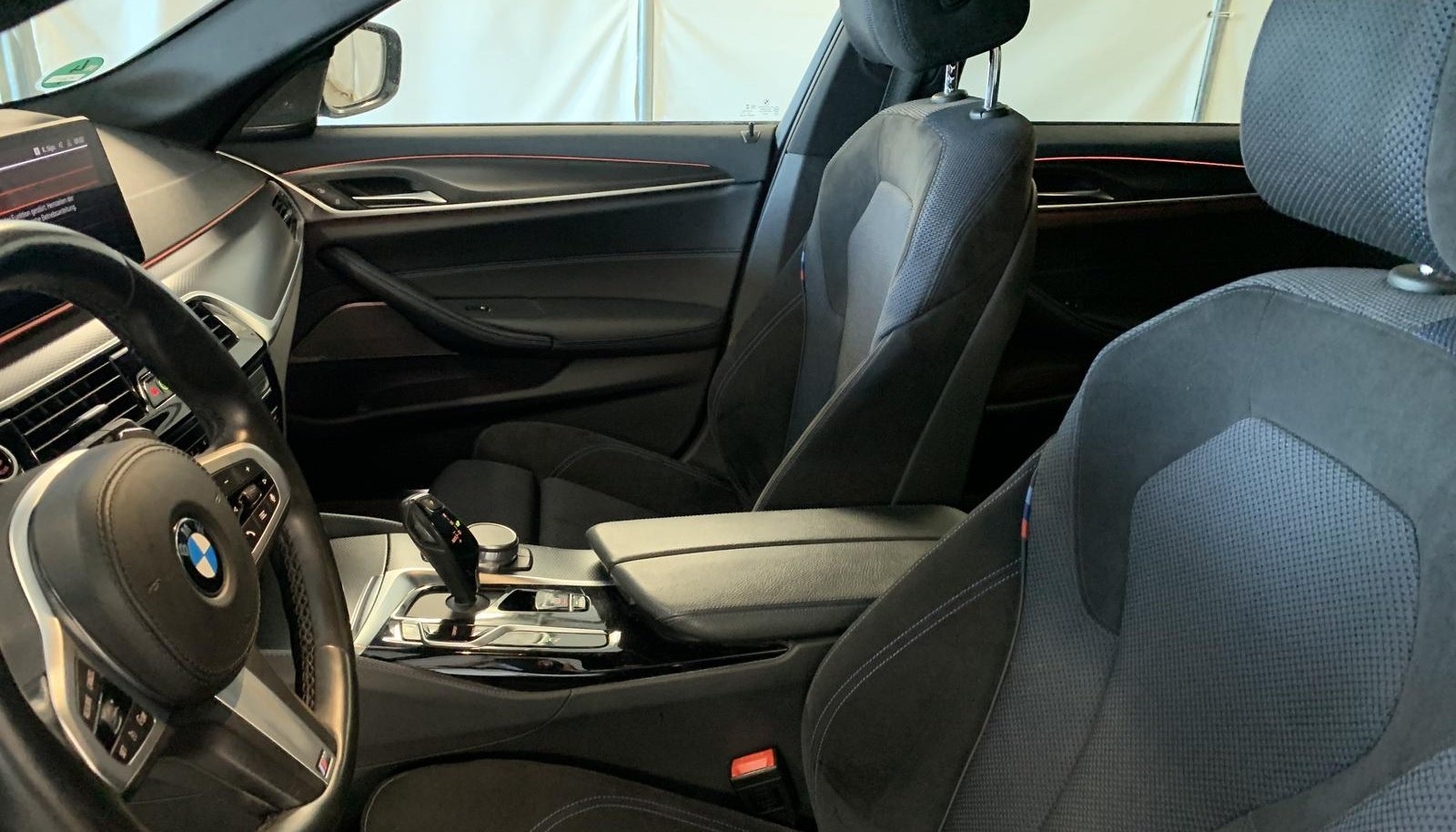 BMW 5 M Sport 10