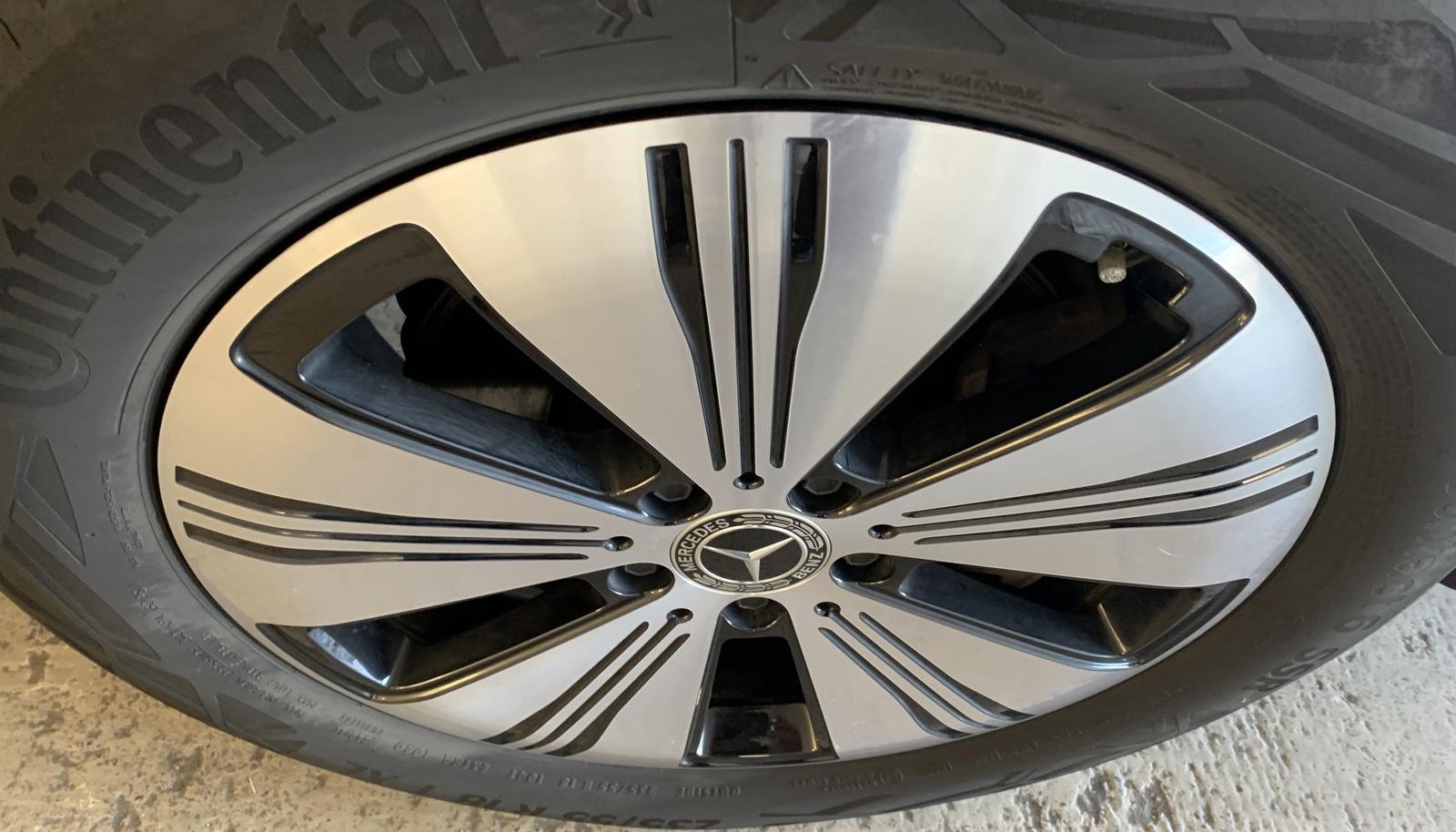 Mercedes-Benz EQA Progressive 3