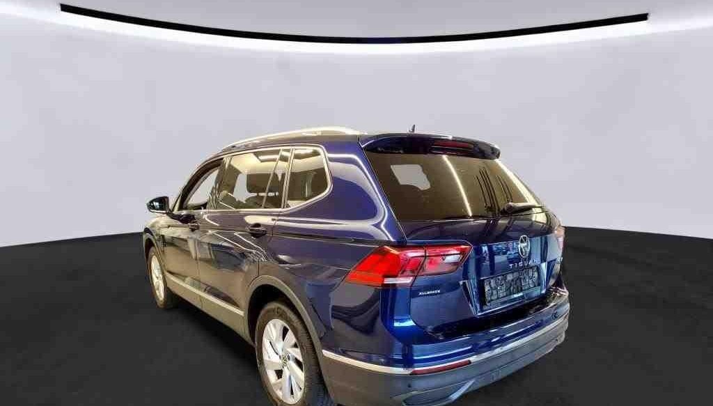 Volkswagen Tiguan Allspace Life 4Motion 9