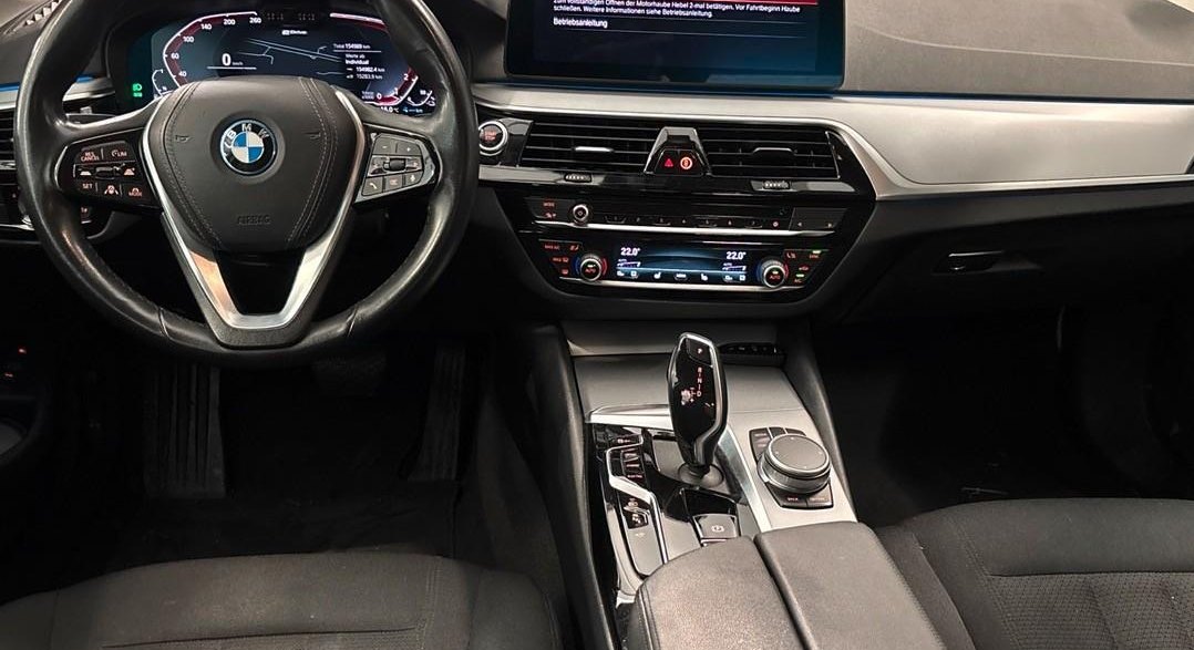 BMW 5 530 e 3