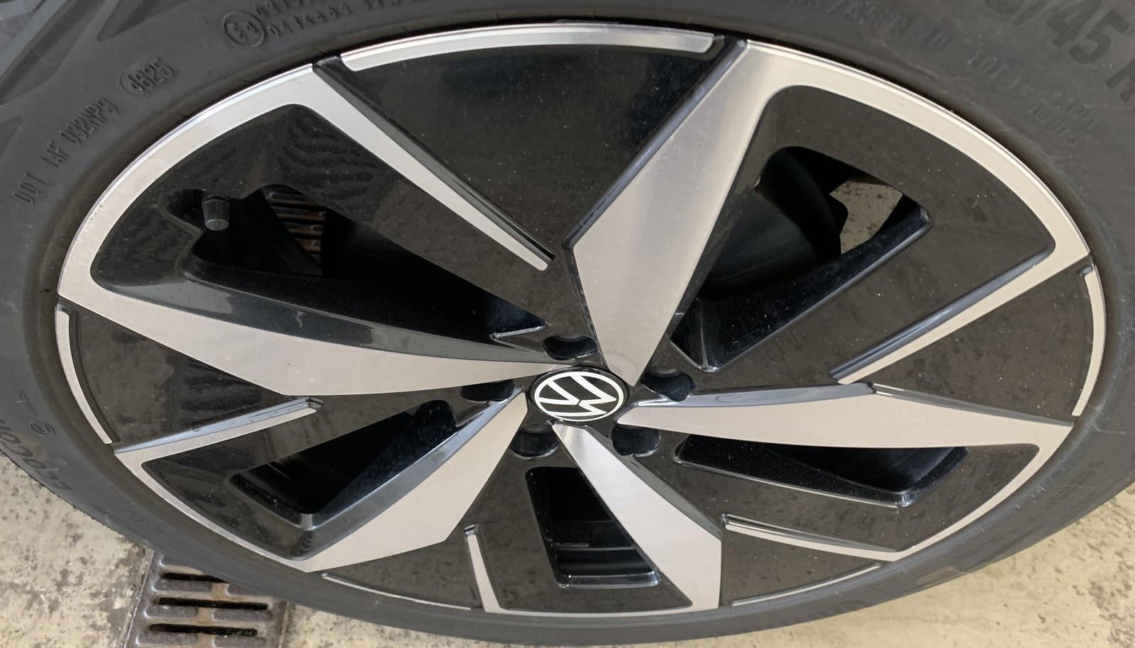 Volkswagen ID.4 GTX 220 kW 4Motion 7