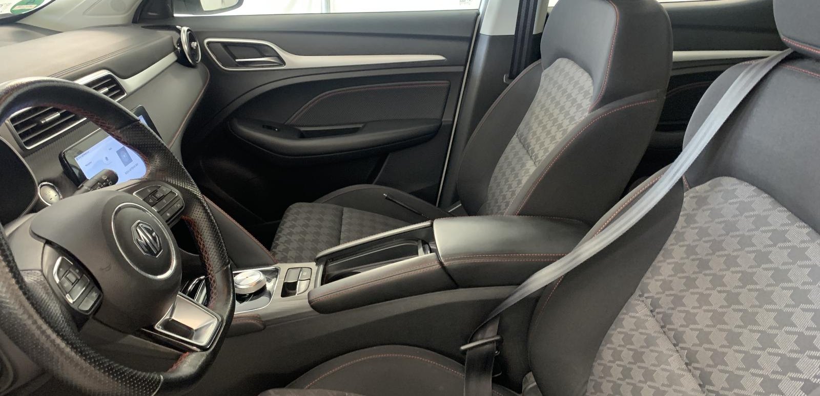 MG ZS Comfort 7