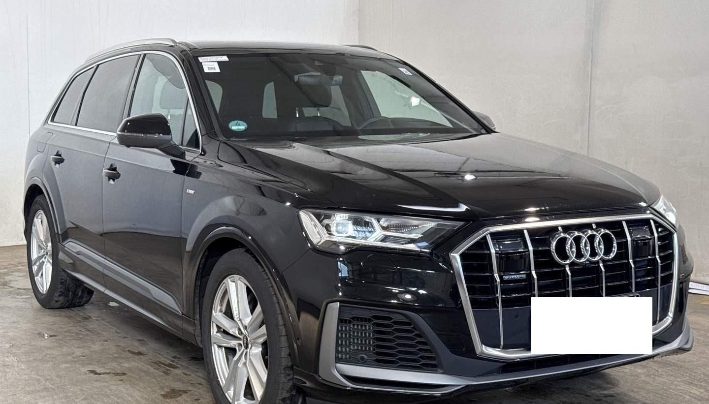 Audi Q7 S-Line 7