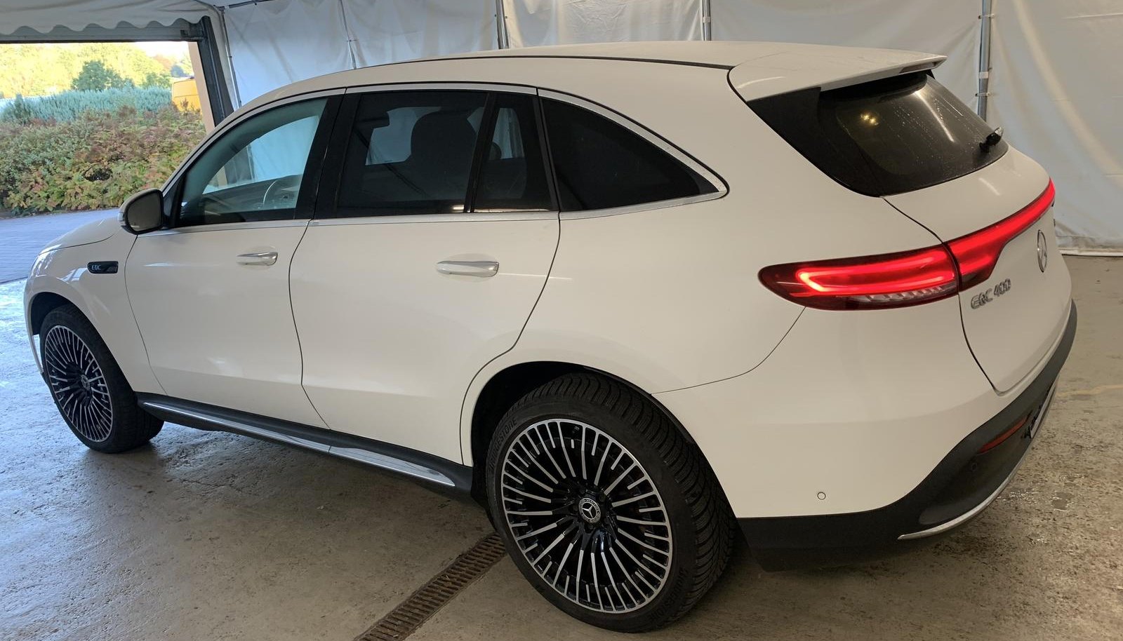 Mercedes-Benz EQC AMG Line 10