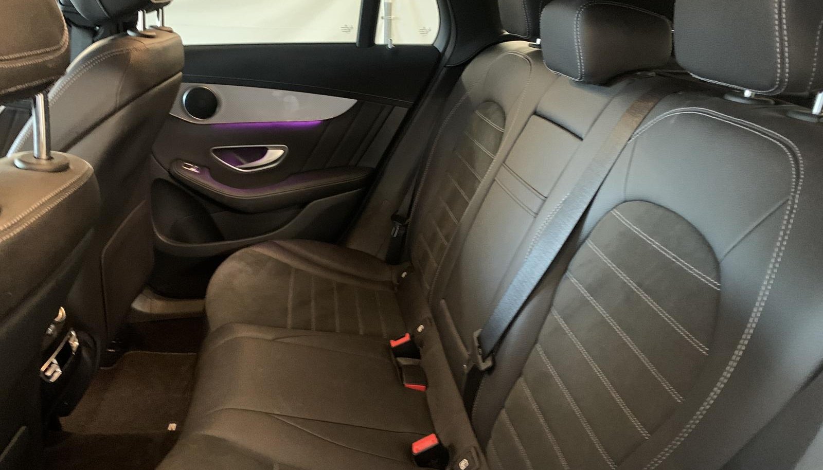 Mercedes-Benz EQC AMG Line 12