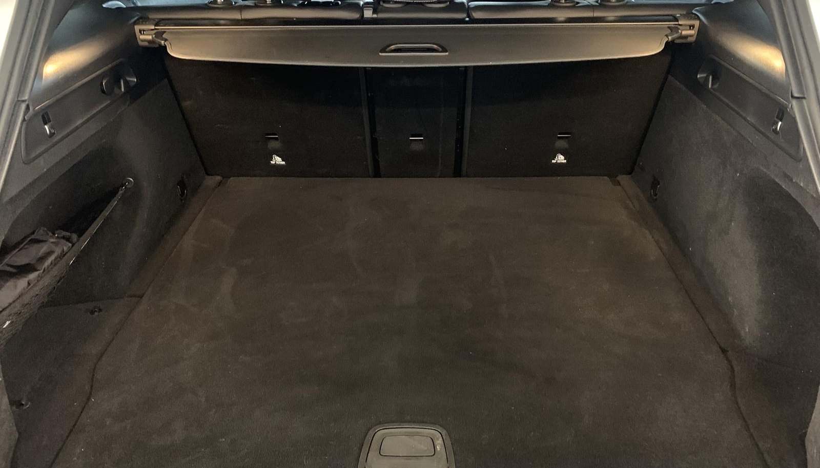 Mercedes-Benz EQC AMG Line 8