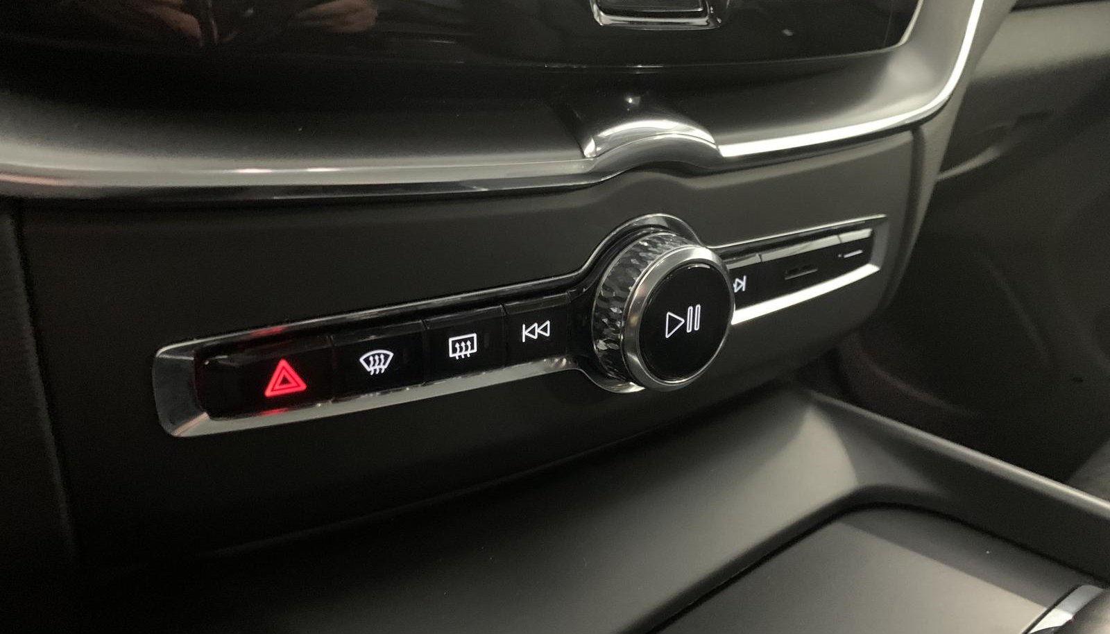 Volvo XC60 Core 10