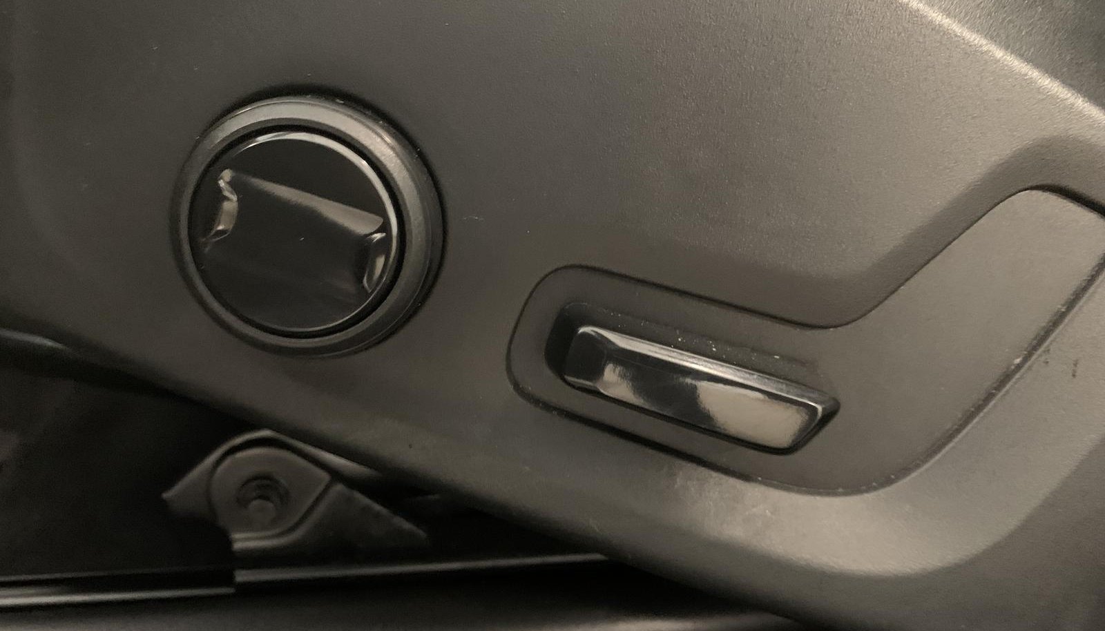 Volvo XC60 Core 8