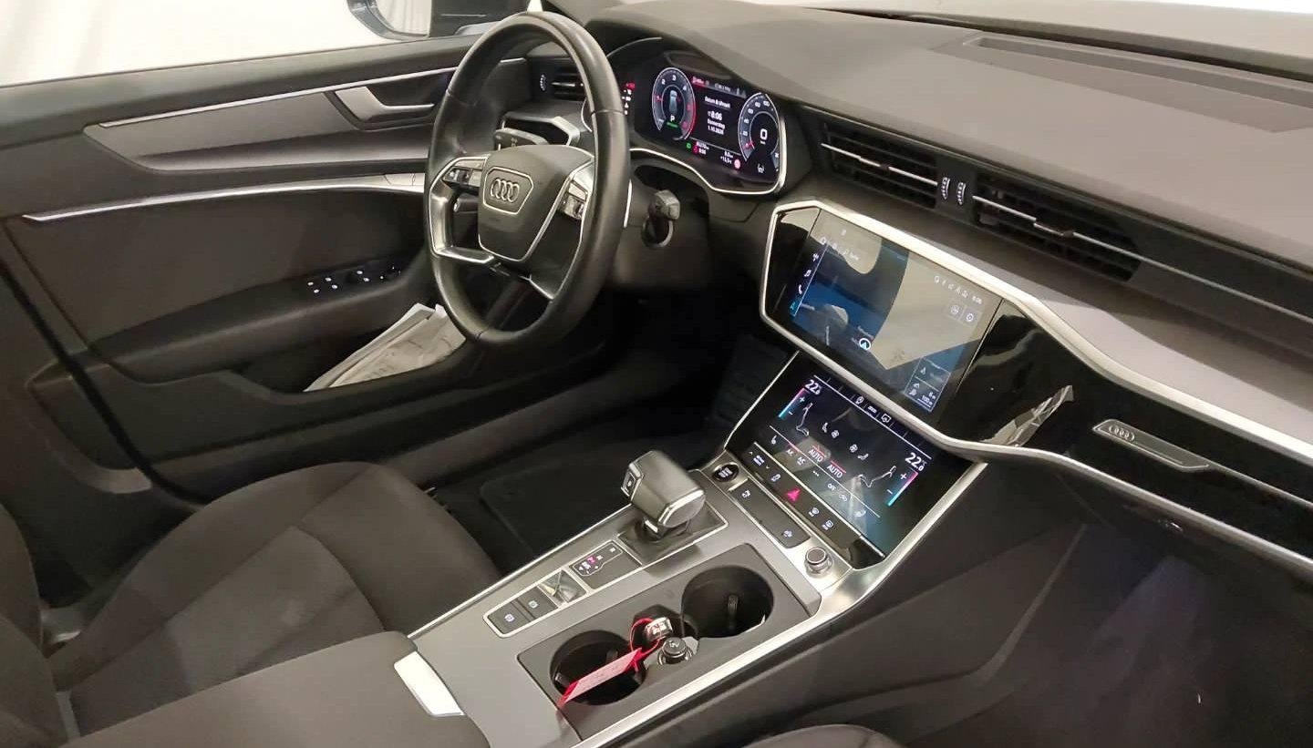 Audi A6 Sport 3