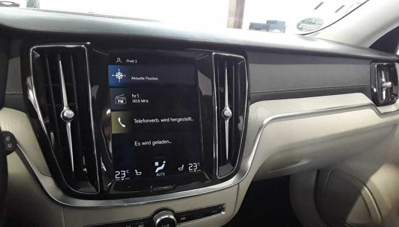 Volvo V60 Plus Bright Recharge Plug-In Hybrid AWD 9
