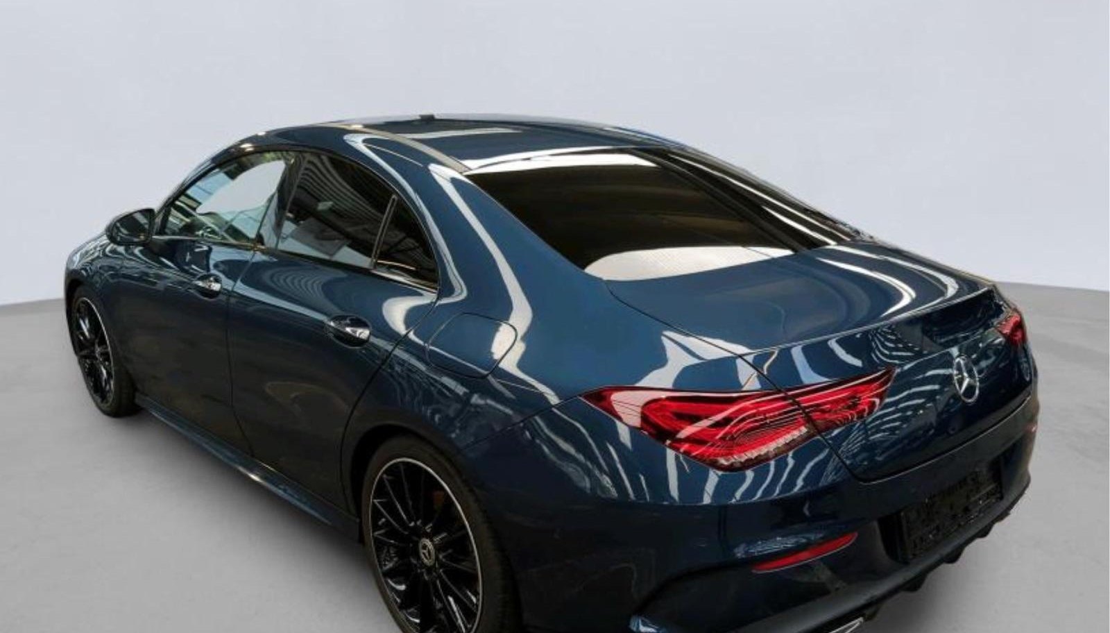 Mercedes-Benz CLA AMG Line 7