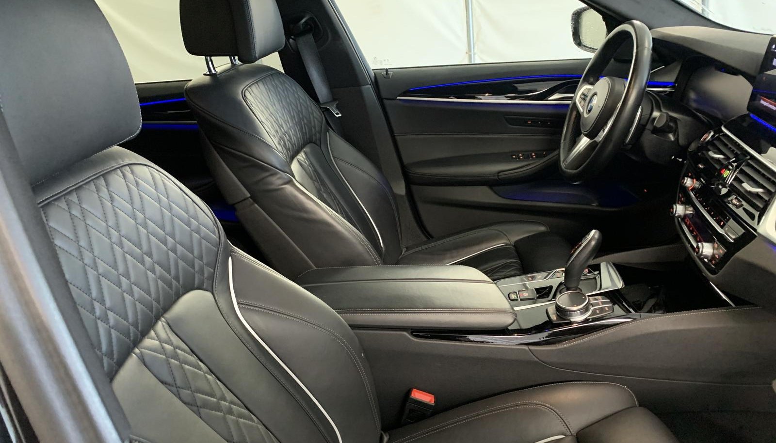 BMW 5 M Sport 4