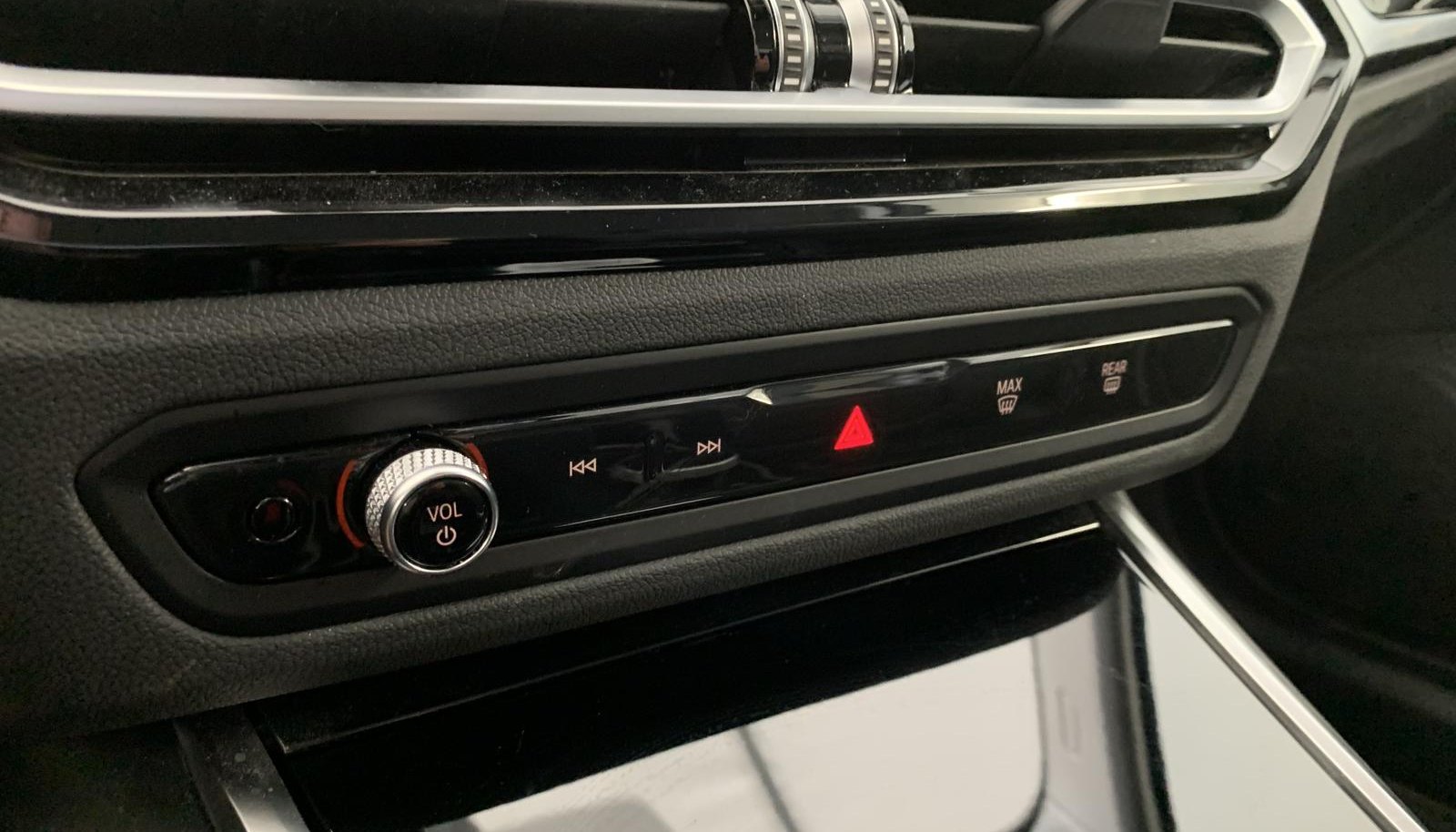BMW i4 40 eDrive 10