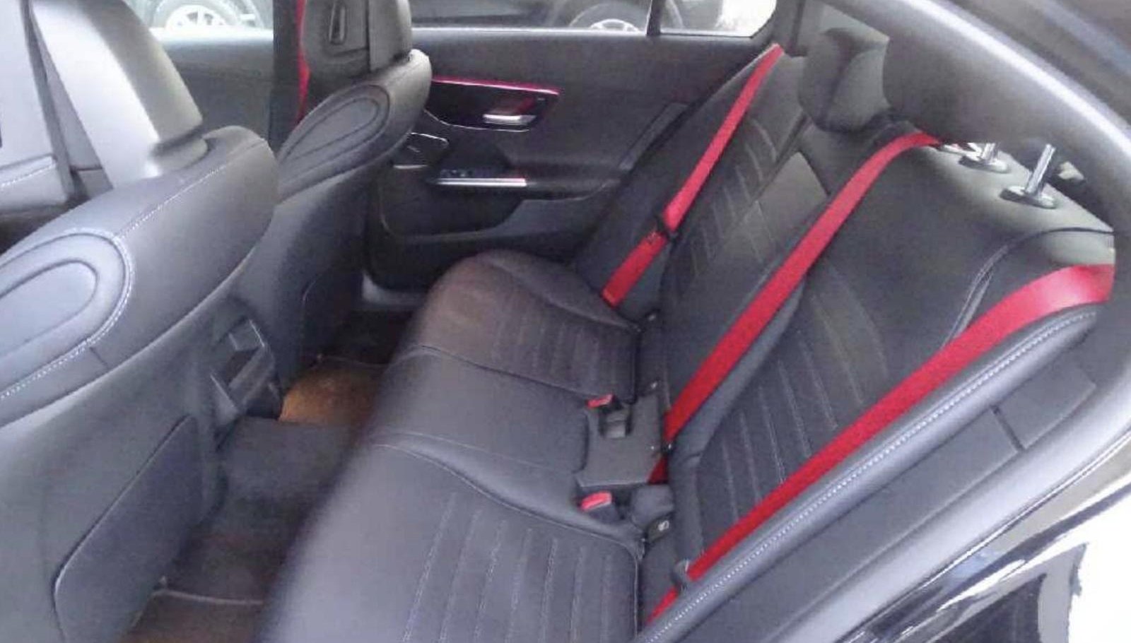 Mercedes-Benz C AMG Line 10