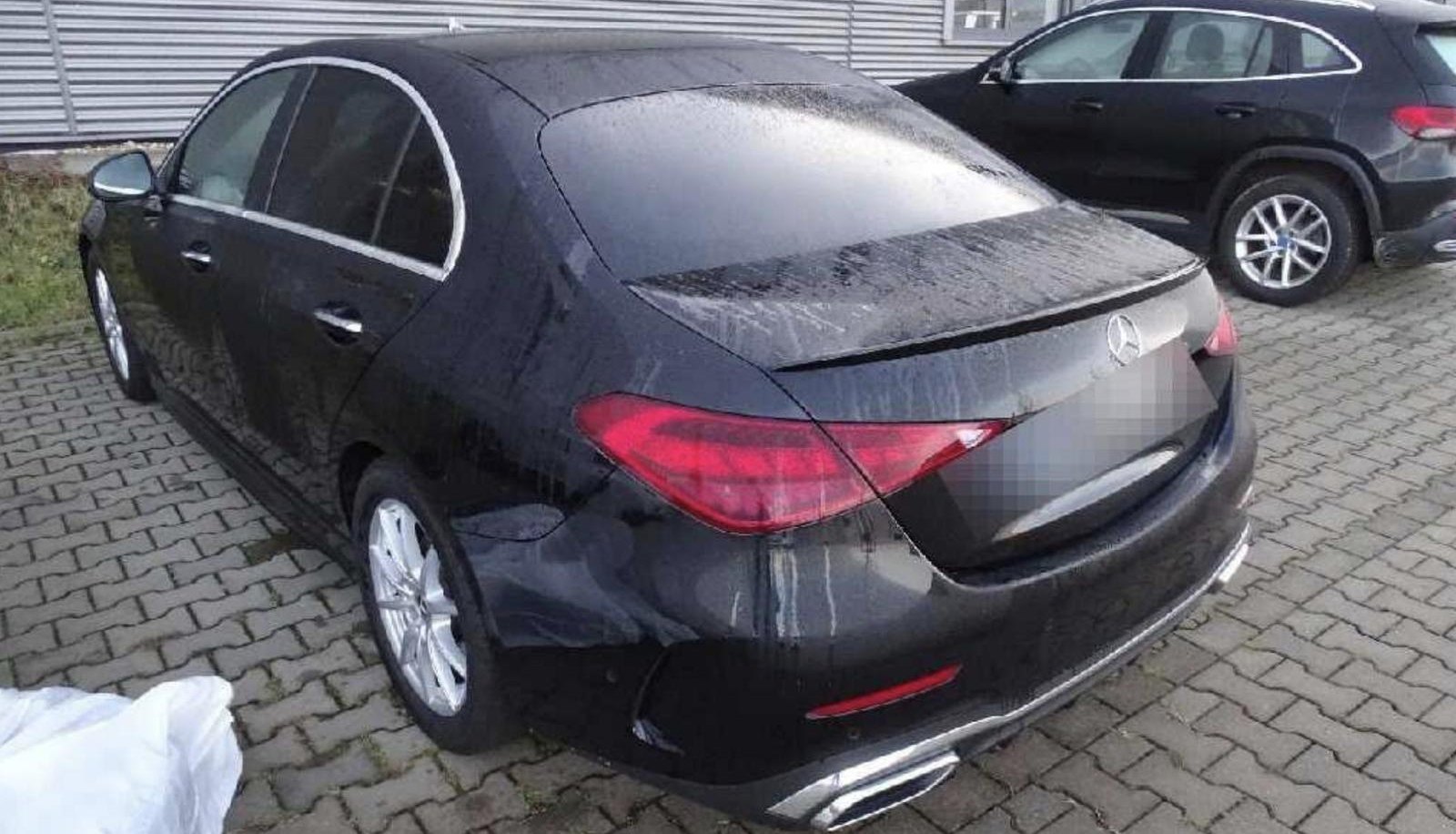Mercedes-Benz C AMG Line 3