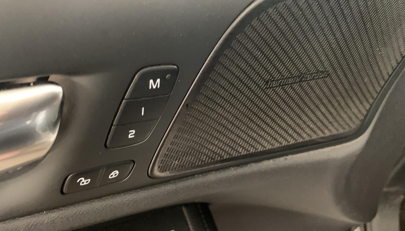 Volvo V60 Inscription Plug-In Hybrid AWD 8