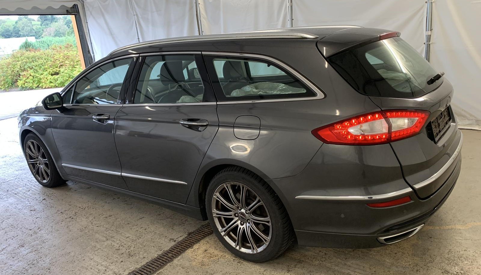 Ford Mondeo Vignale 6
