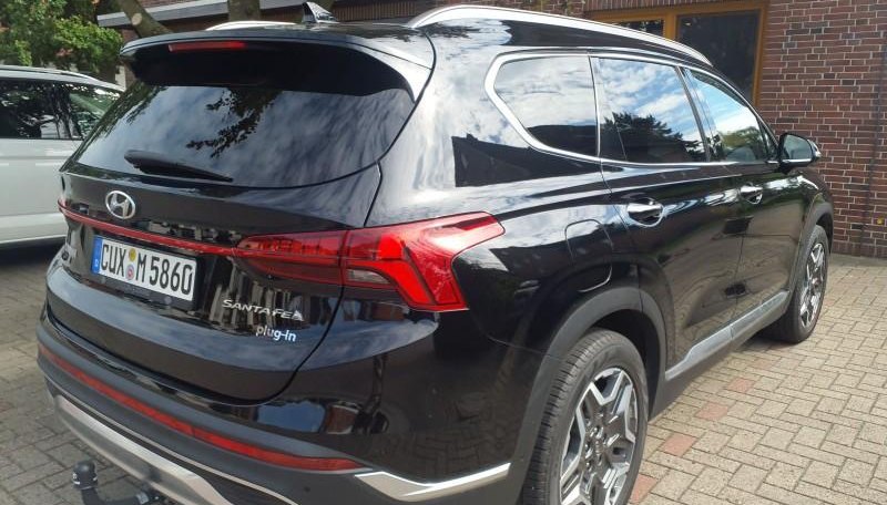Hyundai Santa Fe Prime Plug-In Hybrid 4WD 4