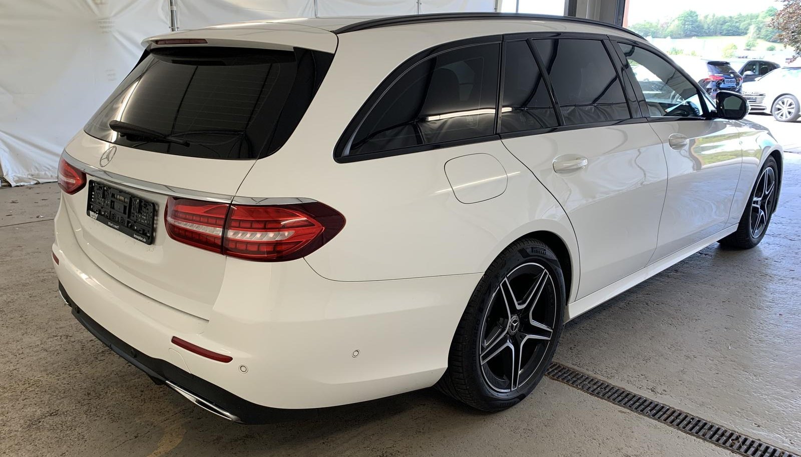 Mercedes-Benz E AMG Line 5