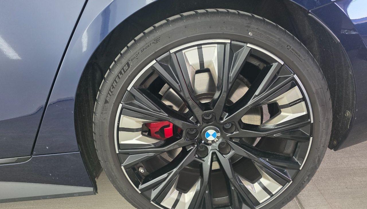 BMW 4 M Sport Pro 4