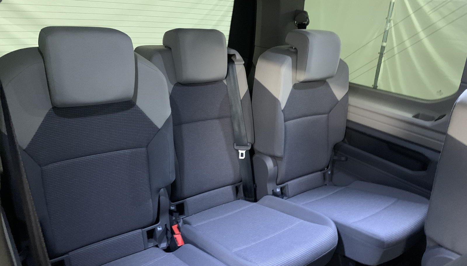 Volkswagen Multivan Basis lang 5