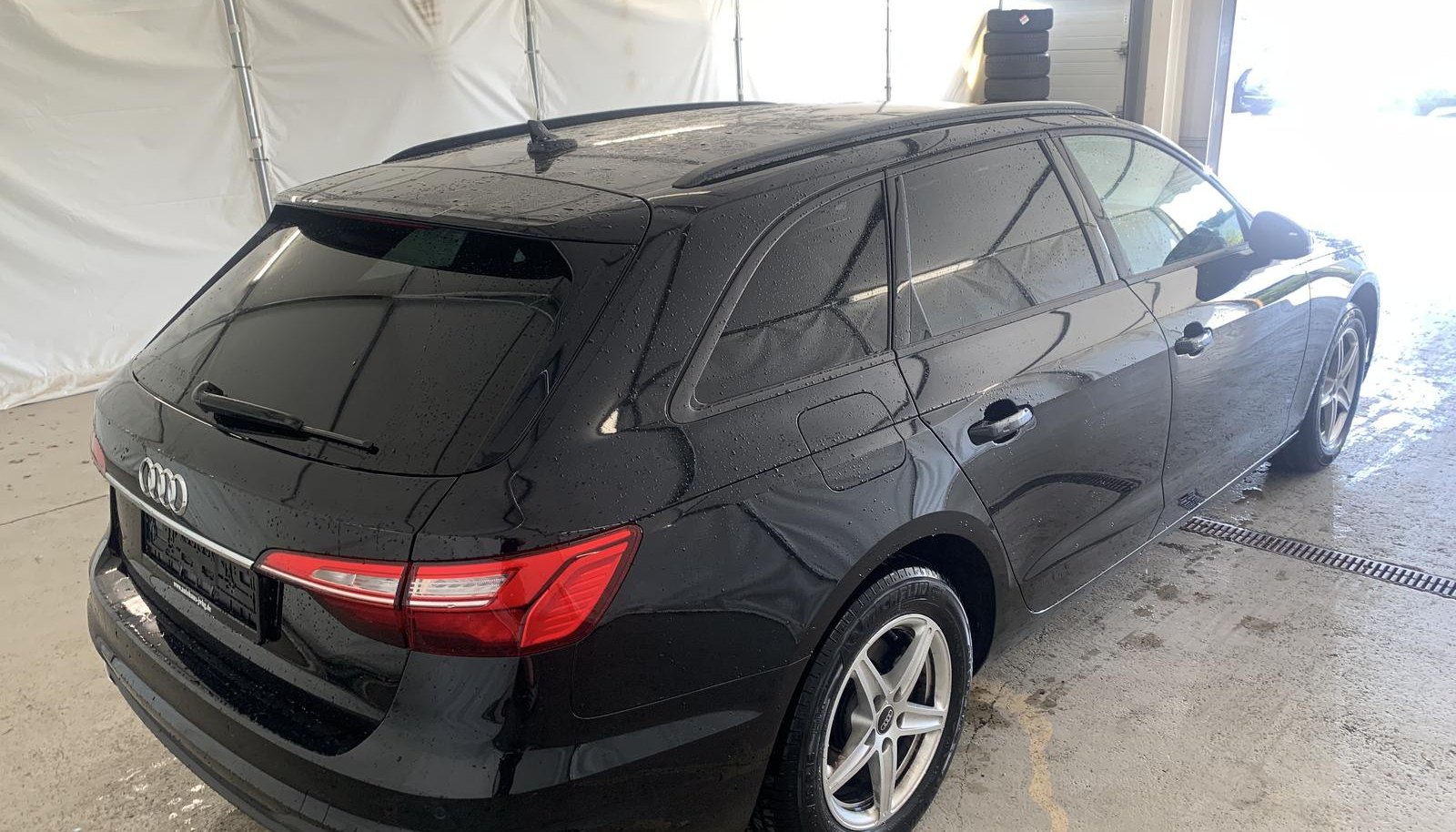 Audi A4 Sport 3