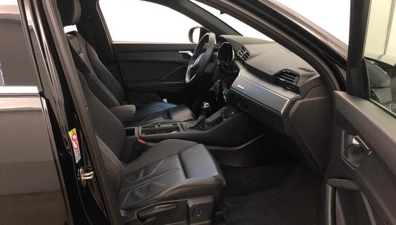 Audi Q3 40 TDI quattro S line 5