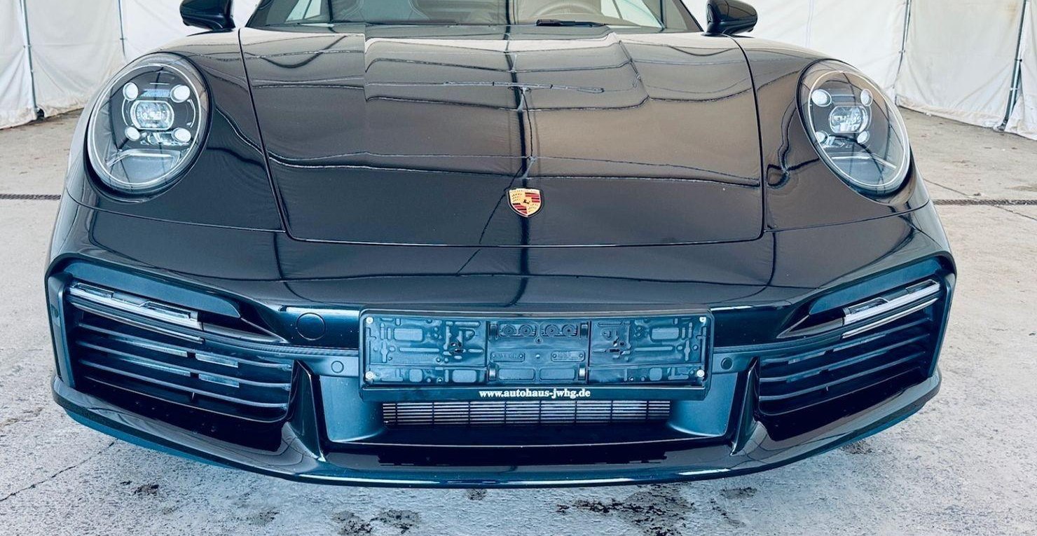 Porsche 911 Turbo Cabriolet 4