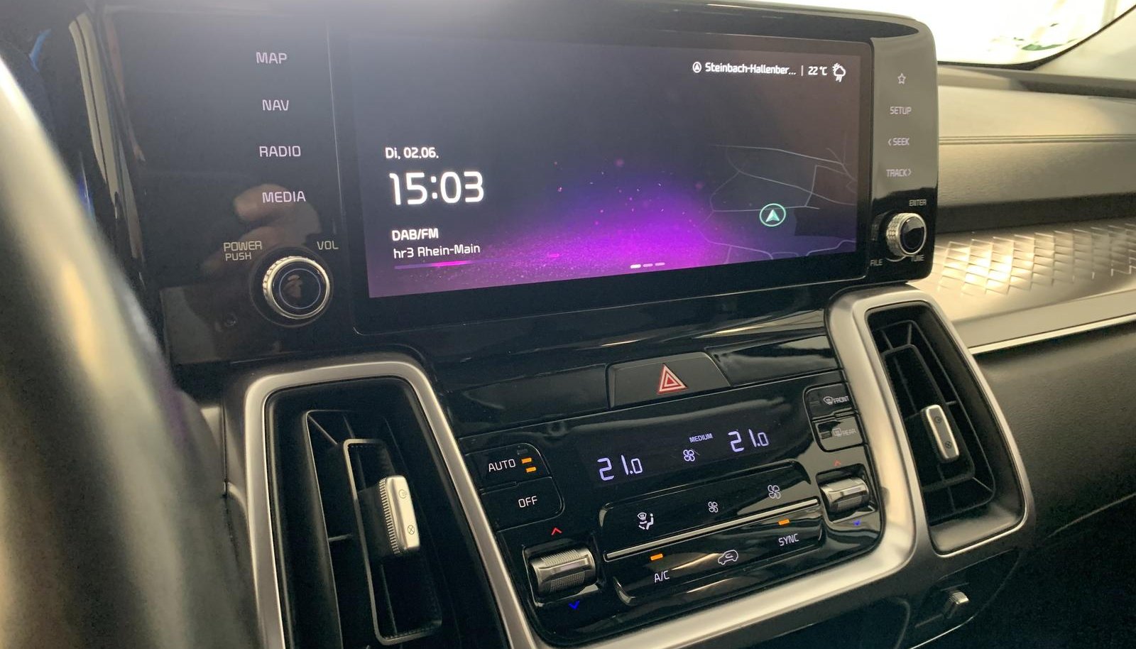 Kia Sorento Vision 2WD 12