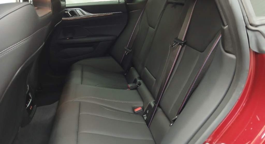 BMW 4 M Sport Pro 9