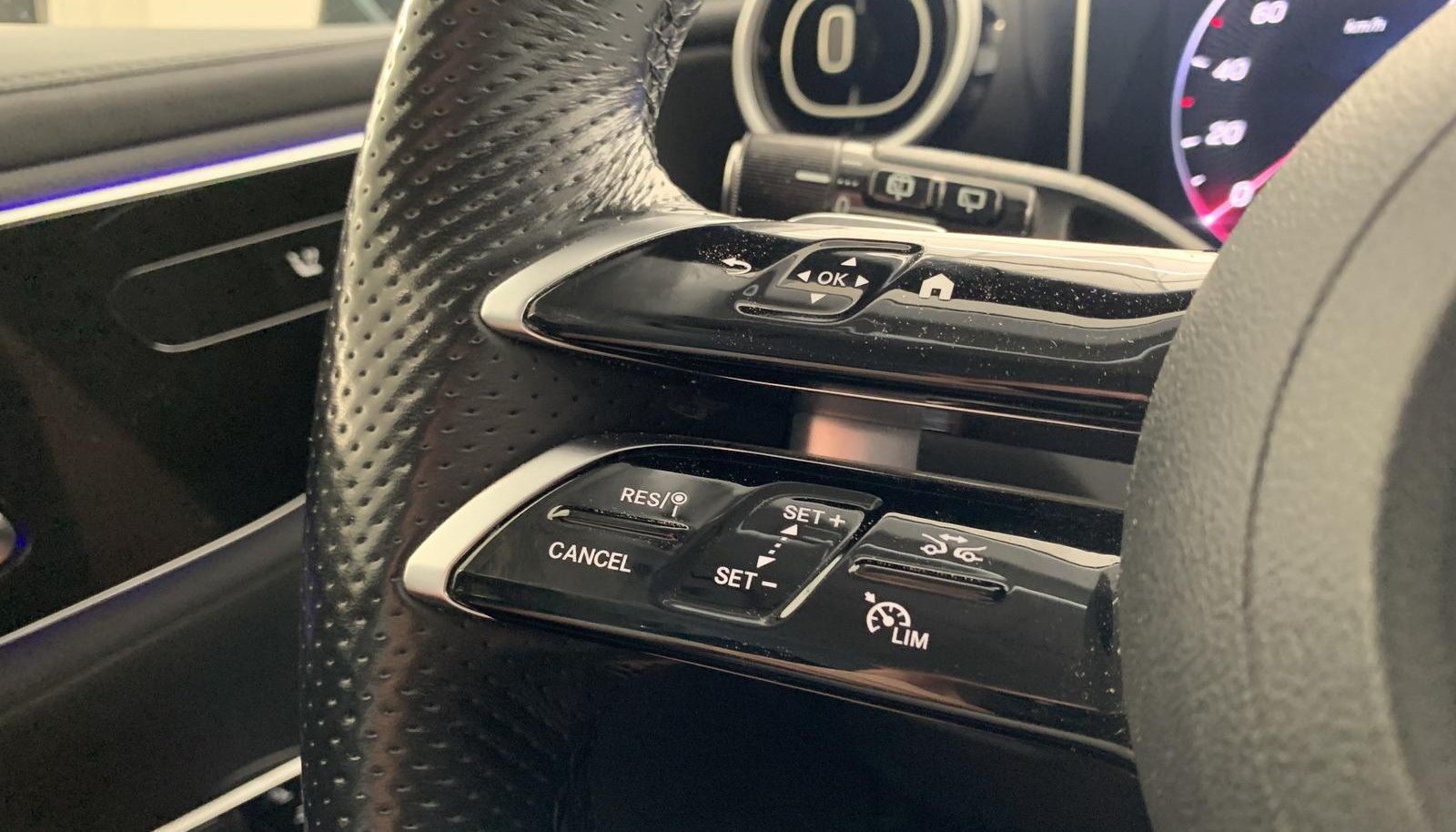 Mercedes-Benz GLC AMG Line 12