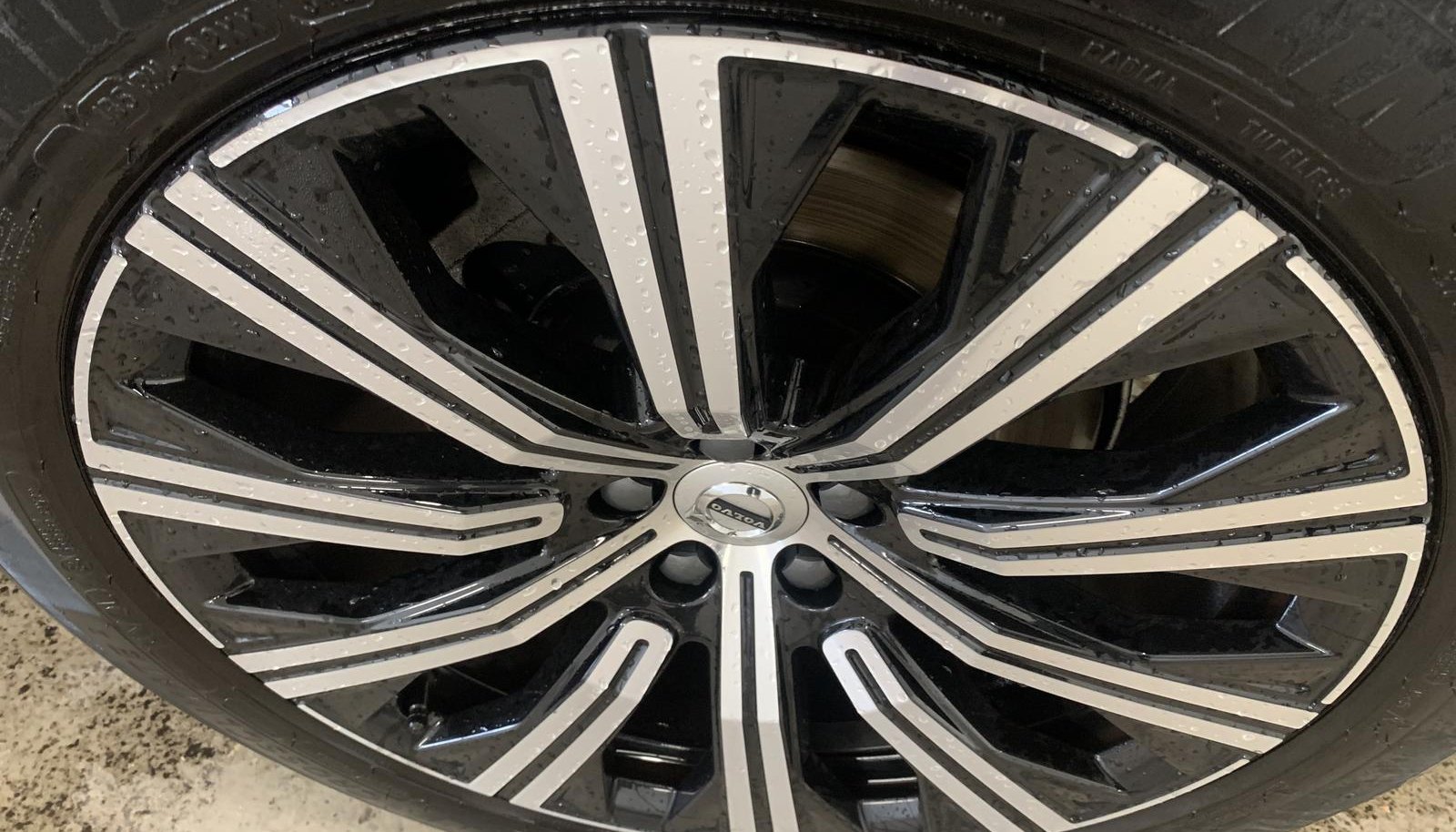 Volvo XC90 Plus Bright AWD 11