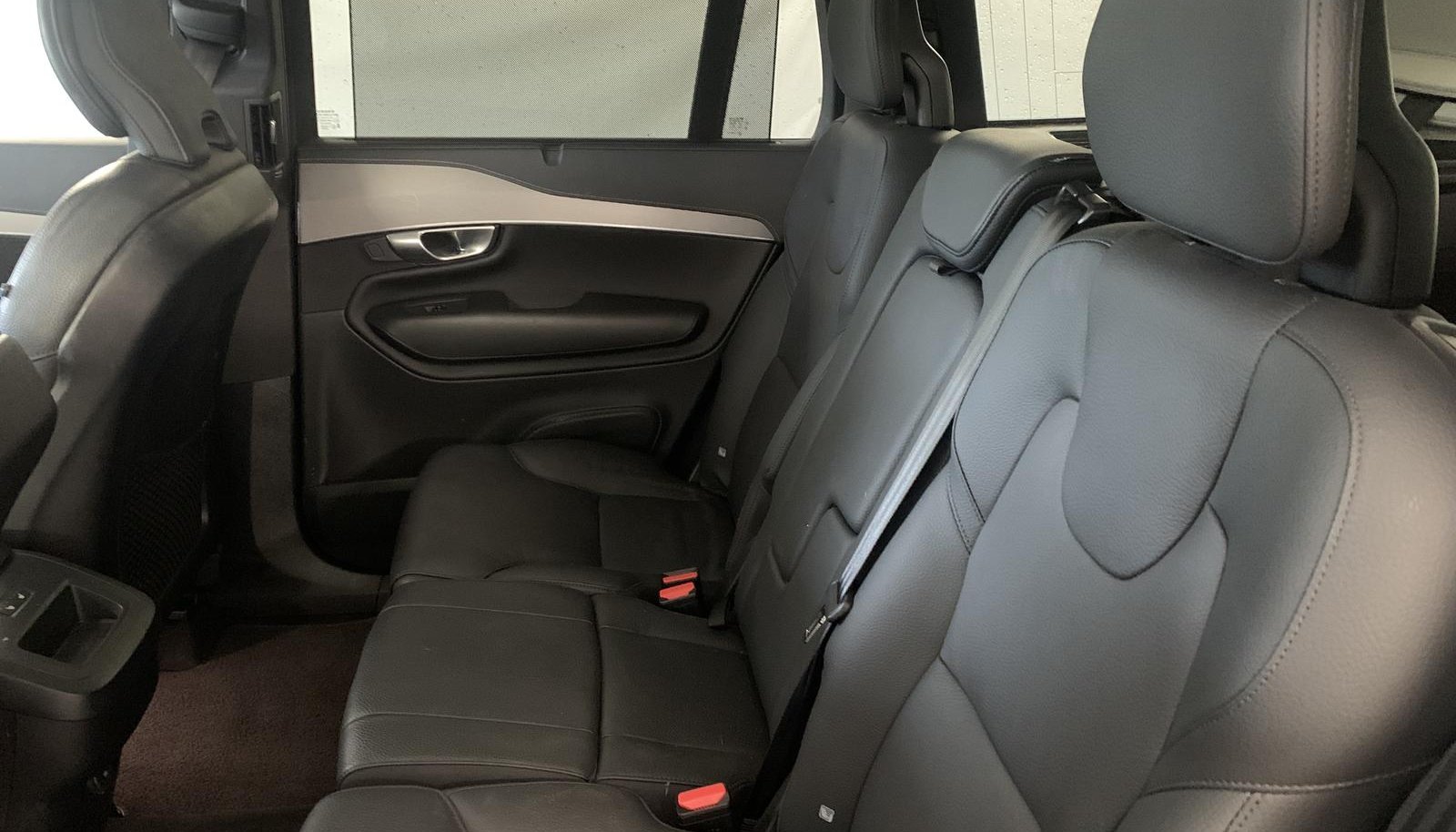 Volvo XC90 Plus Bright AWD 12