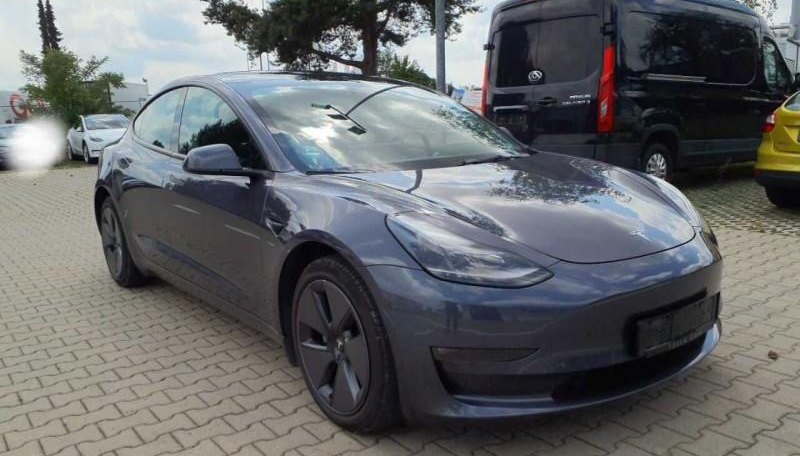Tesla Model 3 Long Range Dual AWD 7