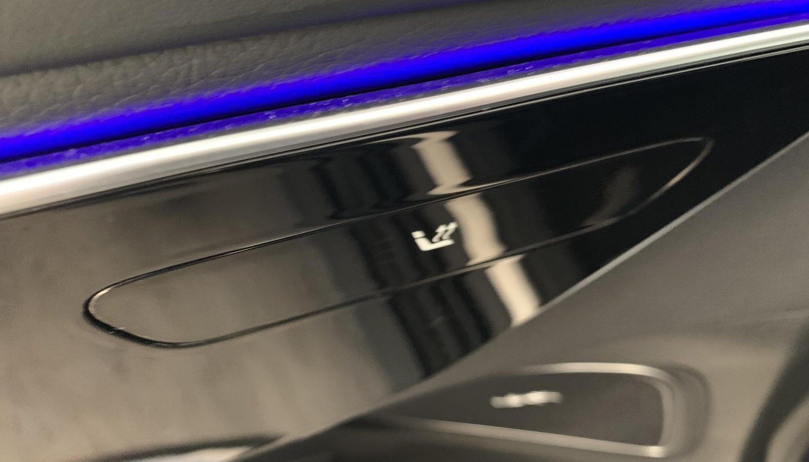 Mercedes-Benz C AMG Line 12