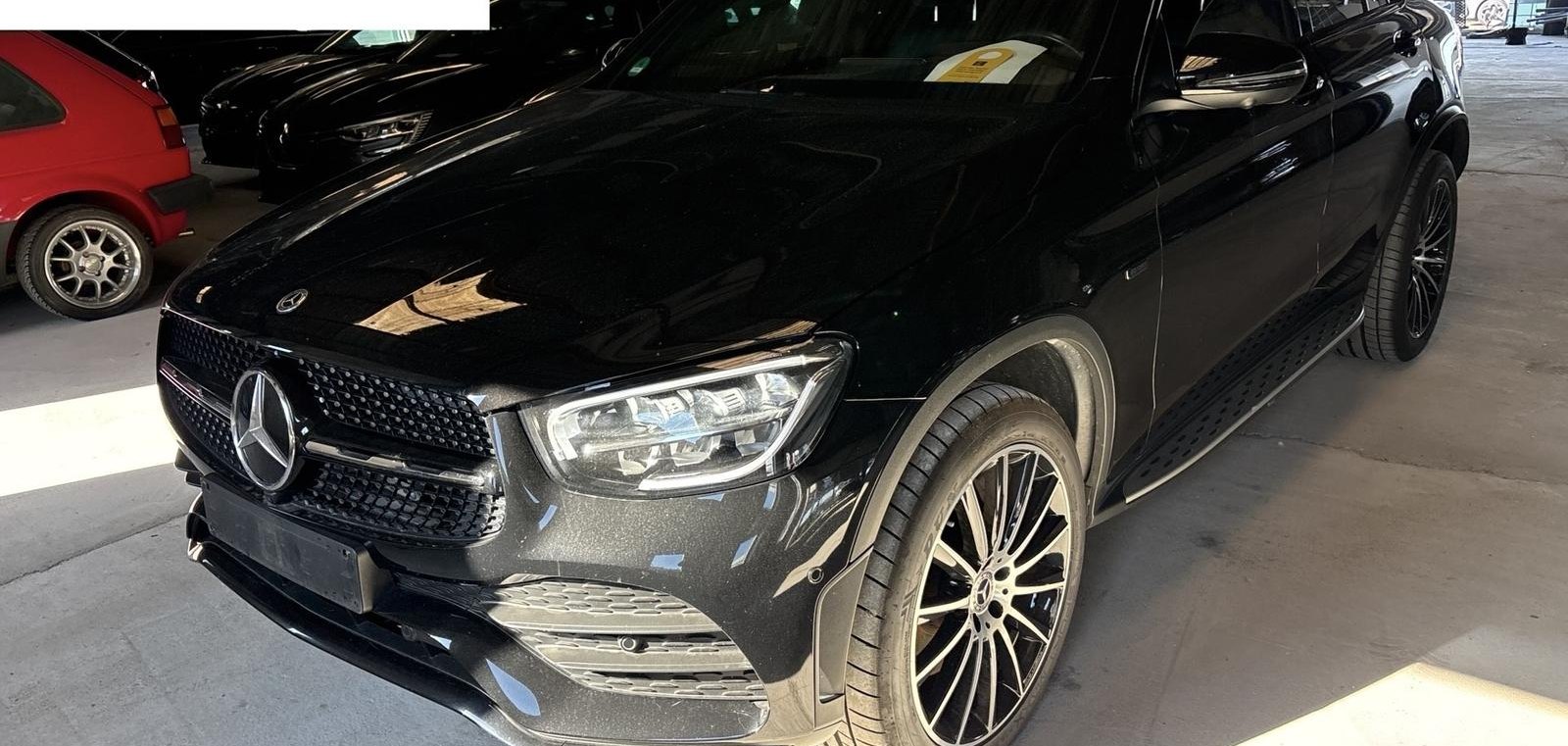 Mercedes-Benz GLC AMG Line