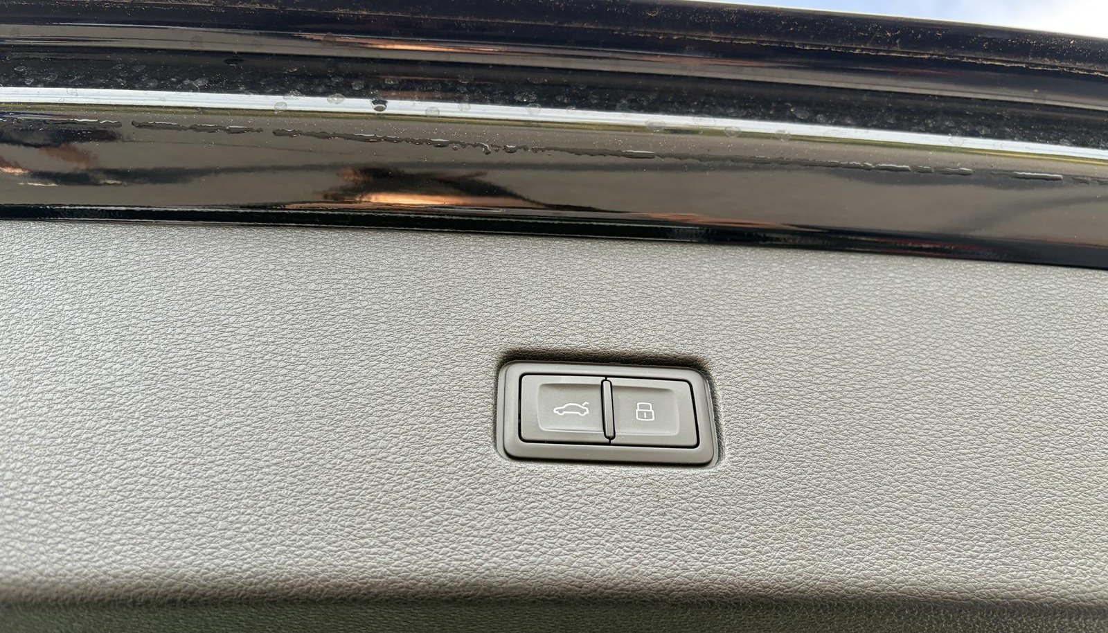 Audi SQ8 quattro 23"/BLACK/ACC+/HD-MATRIX/360°KAM/B&O 11