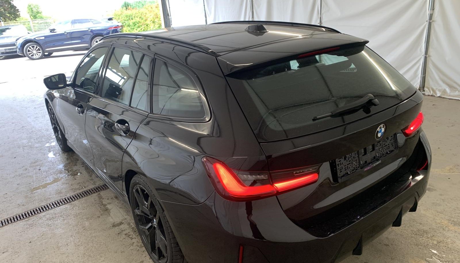 BMW 3 M Sport 4