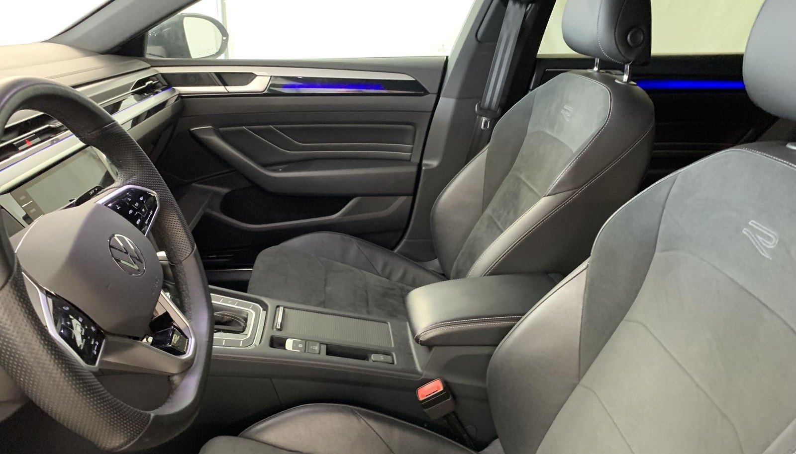 Volkswagen Arteon R-Line 10