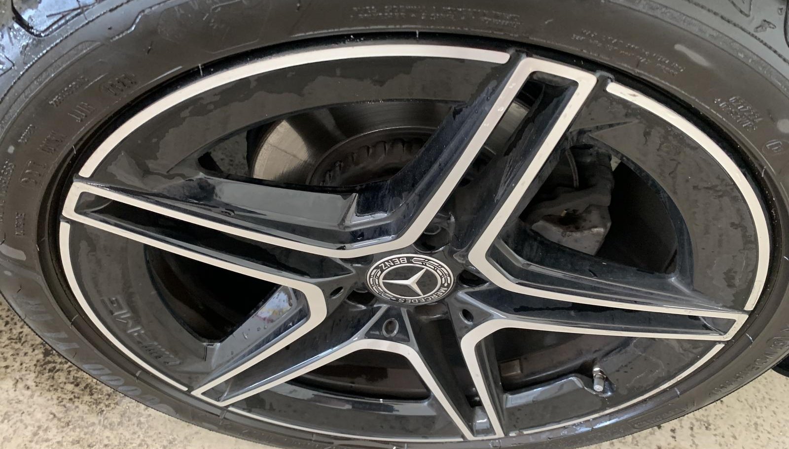 Mercedes-Benz CLS AMG Line 7