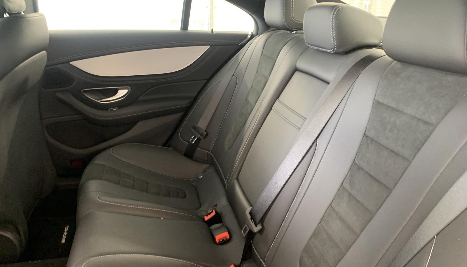 Mercedes-Benz CLS AMG Line 8