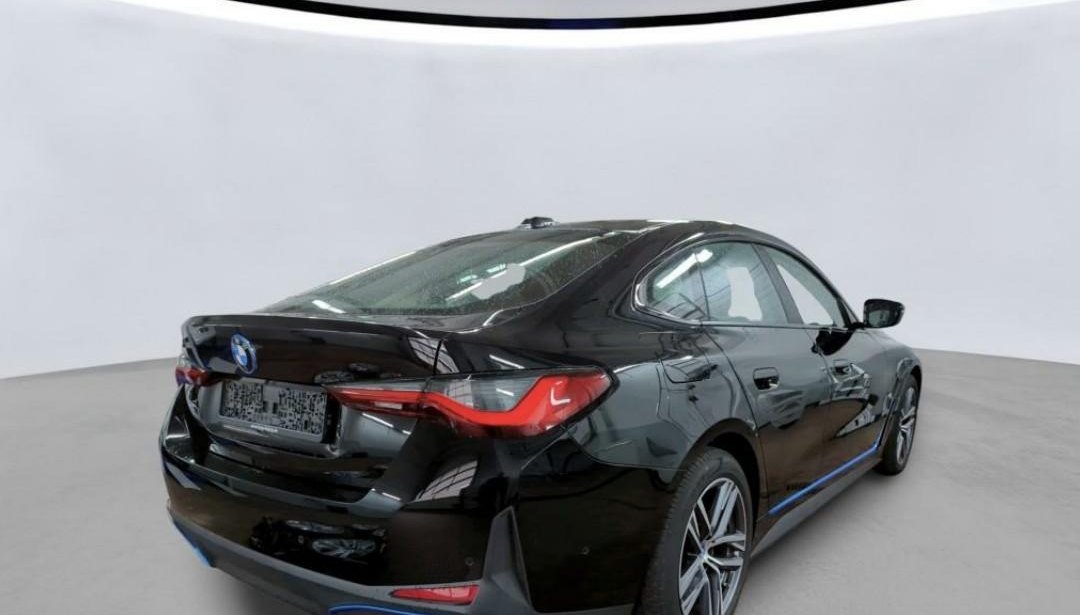 BMW i4 40 eDrive 4