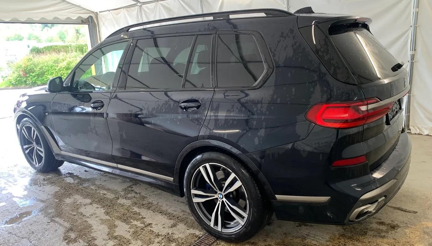 BMW X7 M50d 7-Sitzer DRIVING PRO/PANO/21"/AHK 3