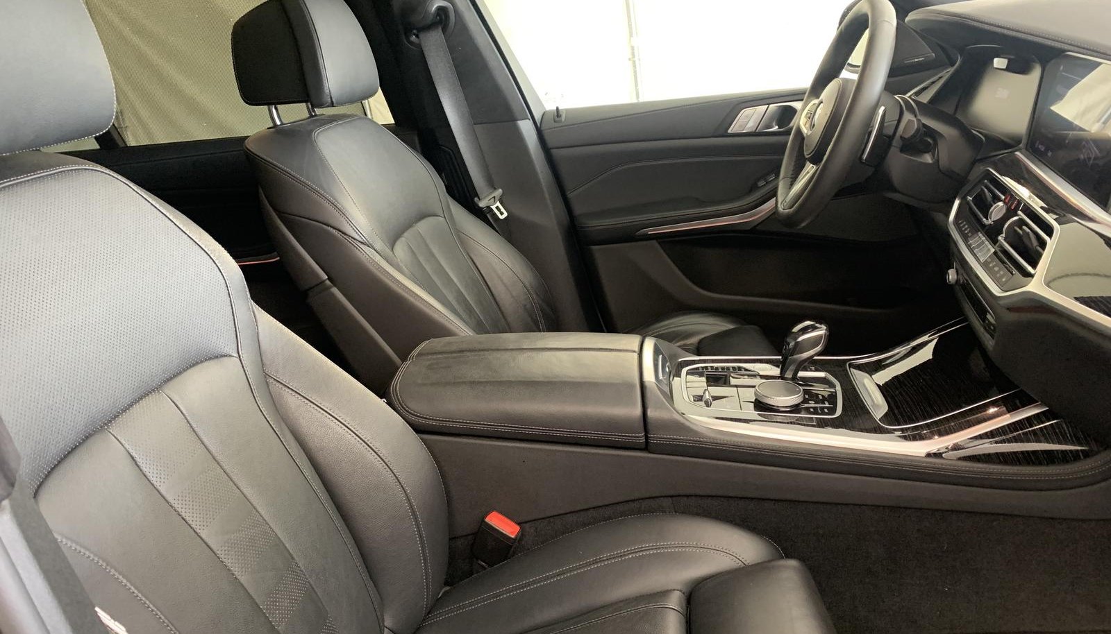 BMW X7 M50d 7-Sitzer DRIVING PRO/PANO/21"/AHK 6