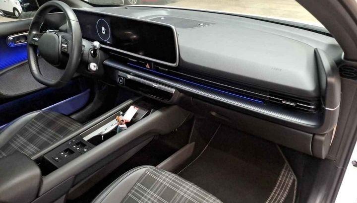 Hyundai Ioniq 6 First Edition Elektro 4WD 6