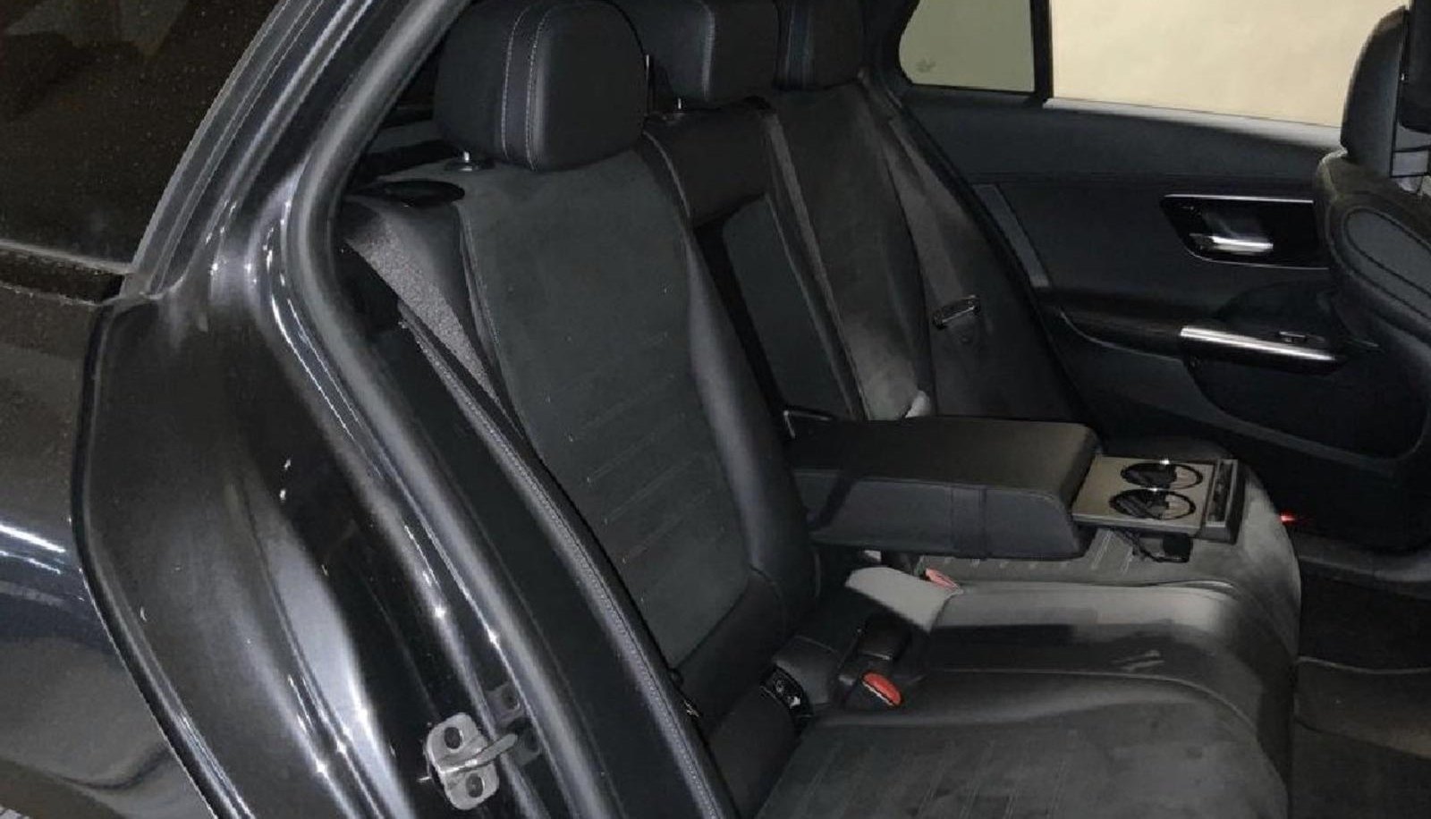 Mercedes-Benz C AMG Line 6