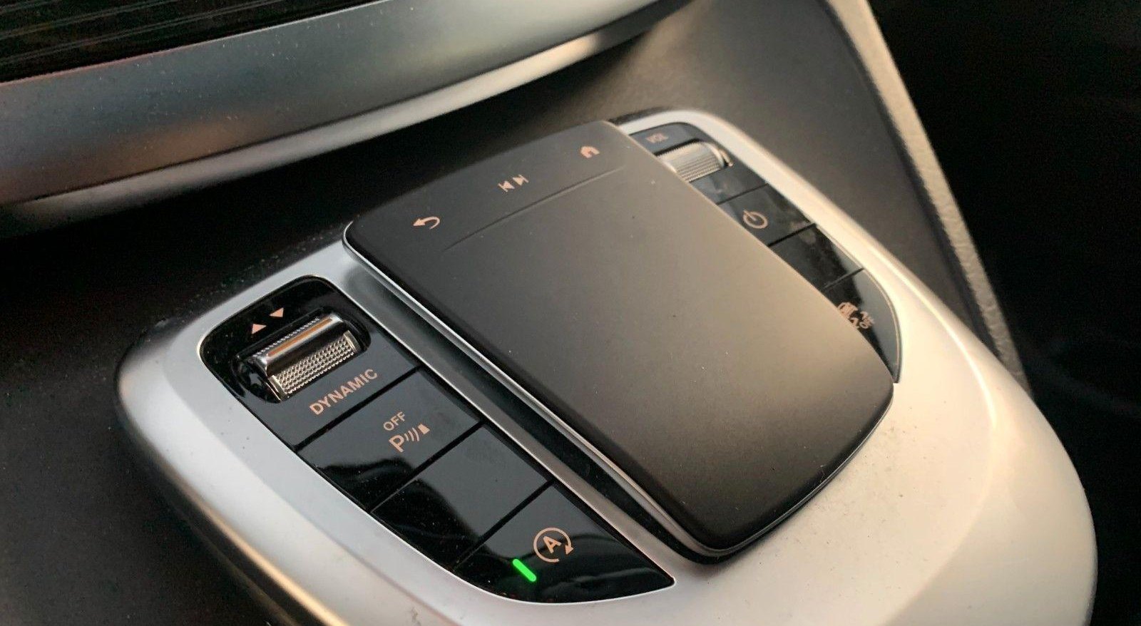 Mercedes-Benz V Edition 12