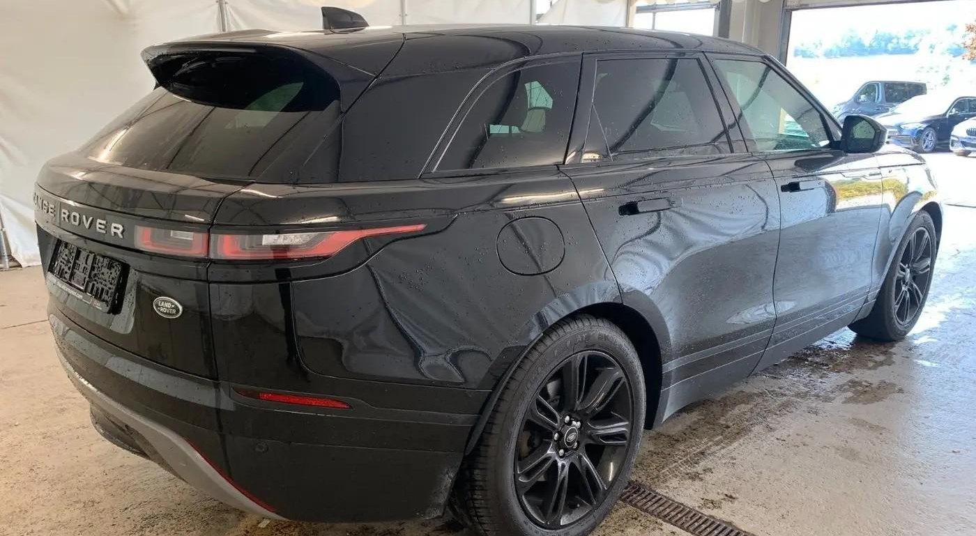Land Rover Range Rover Velar SE 4