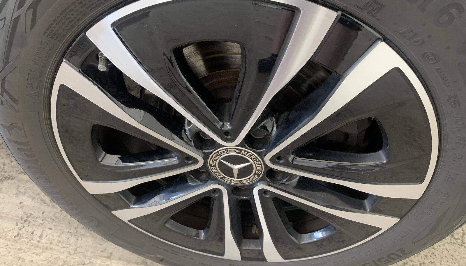 Mercedes-Benz CLA CLA 220 d 8